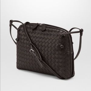 ❤️❤️BV crossbody 🦄